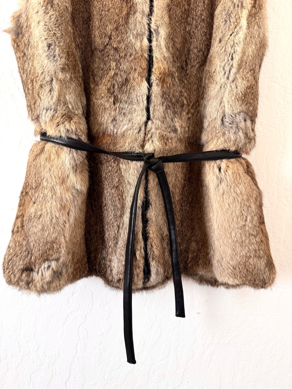 Express World Brown 100% Rabbit Fur Front Zip High Collar Vest with Belt Large - Picture 3 of 11